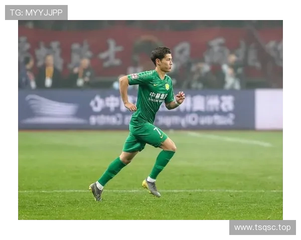 中超焦点战奥斯卡进球侯永永助攻云南玉昆半场客场领先浙江